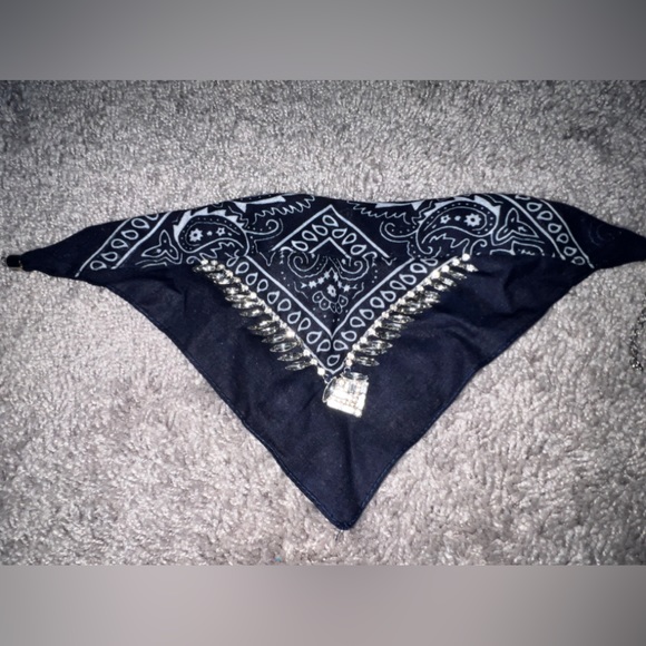 Navy blue bandana necklace with bling!💎 - Picture 5 of 5